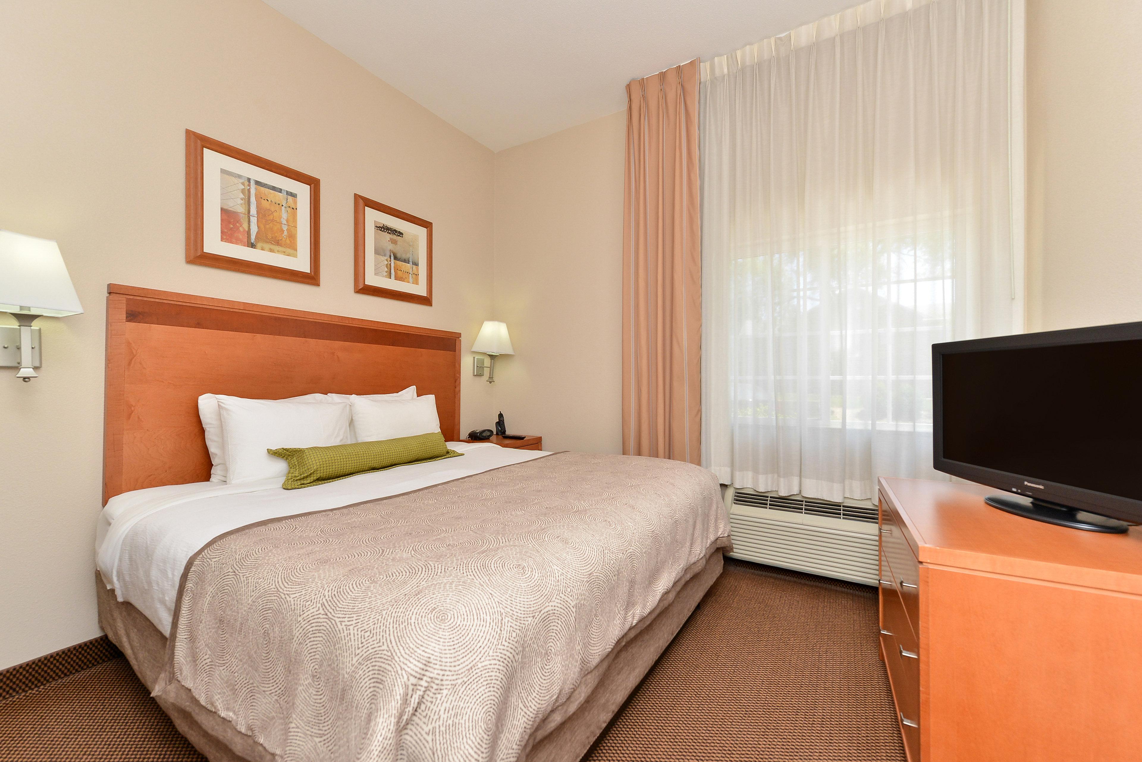 Candlewood Suites Winchester By Ihg Exterior photo